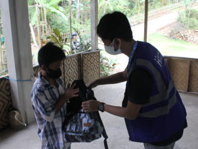 Bantuan Paket Perlengkapan Sekolah untuk Siswa di Yogyakarta