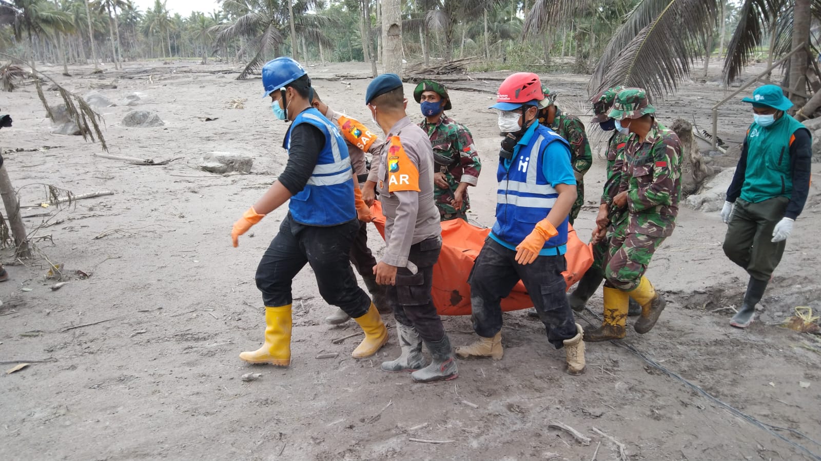 Situation Report #4 Erupsi Gunung Semeru 7 Desember 2021