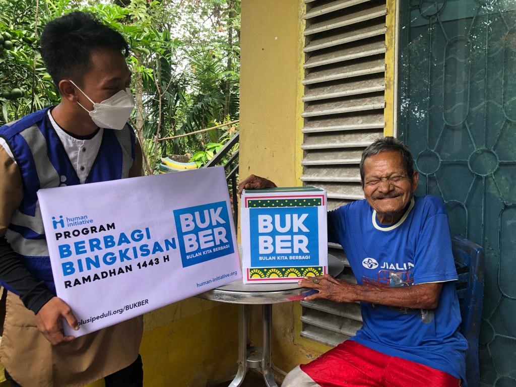 Berbagi di 14 Provinsi di Indonesia, Human Initiative salurkan Puluhan Ribu Paket BUKBER