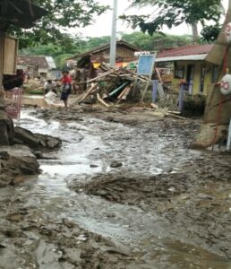 pemukiman warga yang terdampak banjir