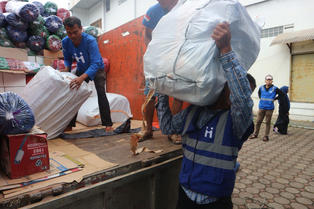 Human Initiative Salurkan Bantuan Untuk 17.865 Warga Terdampak Gempa Cianjur