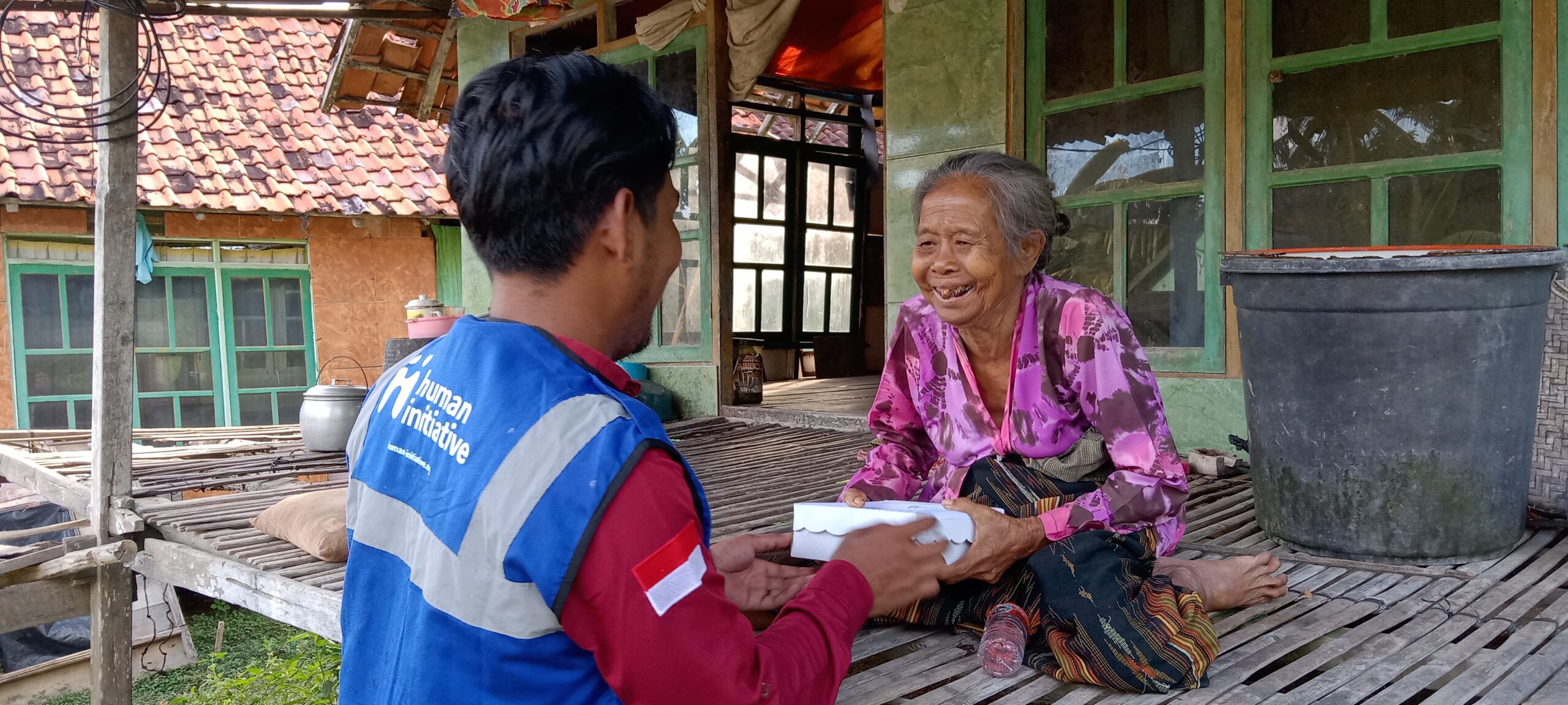 Human Initiative Jawa Timur Berkeliling Pulau Salurkan 300 Paket Ifthar 