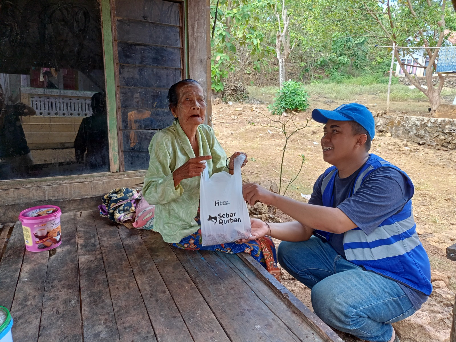 Mengapa Manfaat Qurbanmu Berlabuh untuk Desa Daandung di Pulau Kangean? 