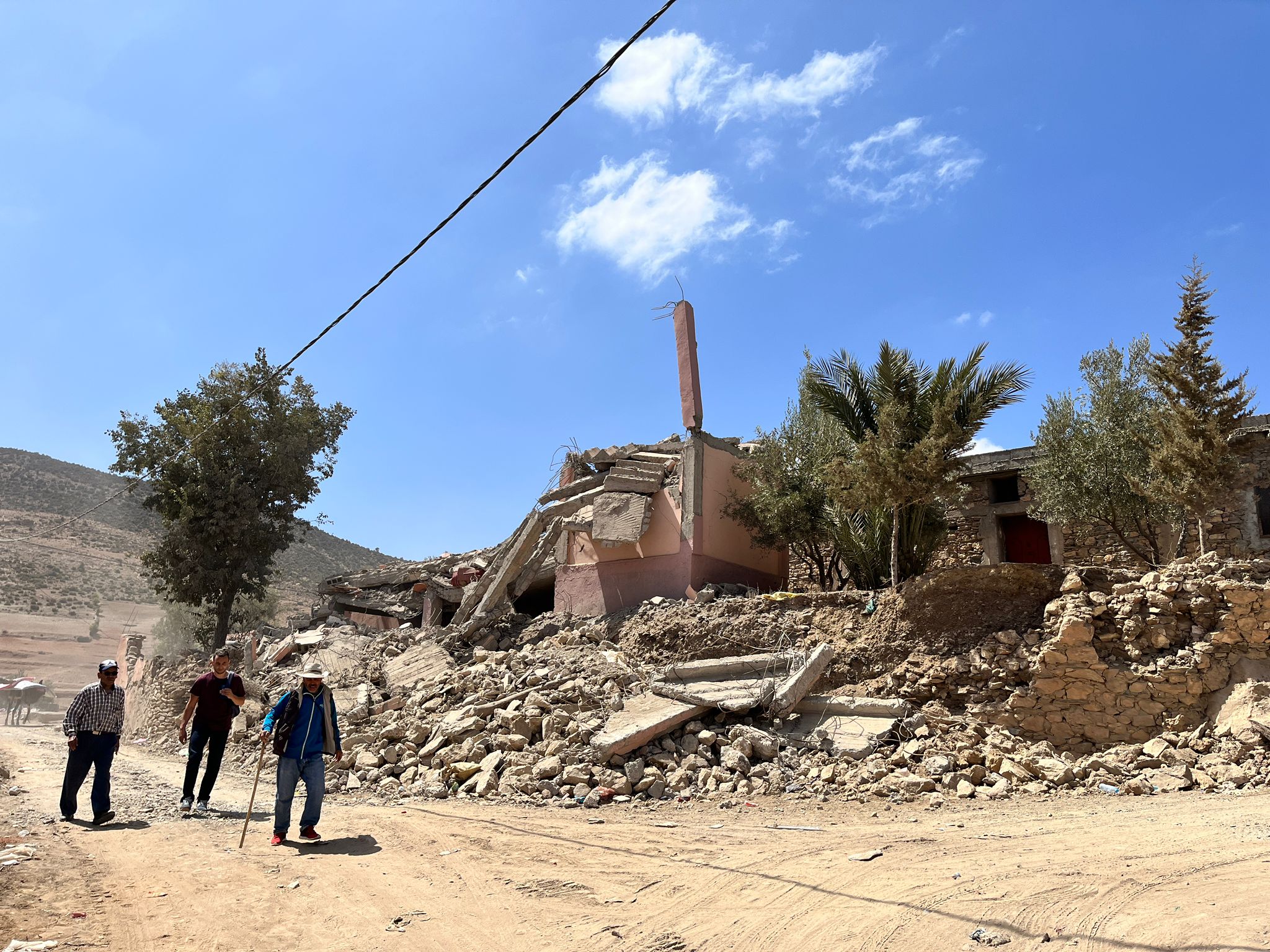Meninjau Kebutuhan Penyintas Gempa Maroko, Human Aid Initiative UK Mendatangi Wilayah Amizmiz