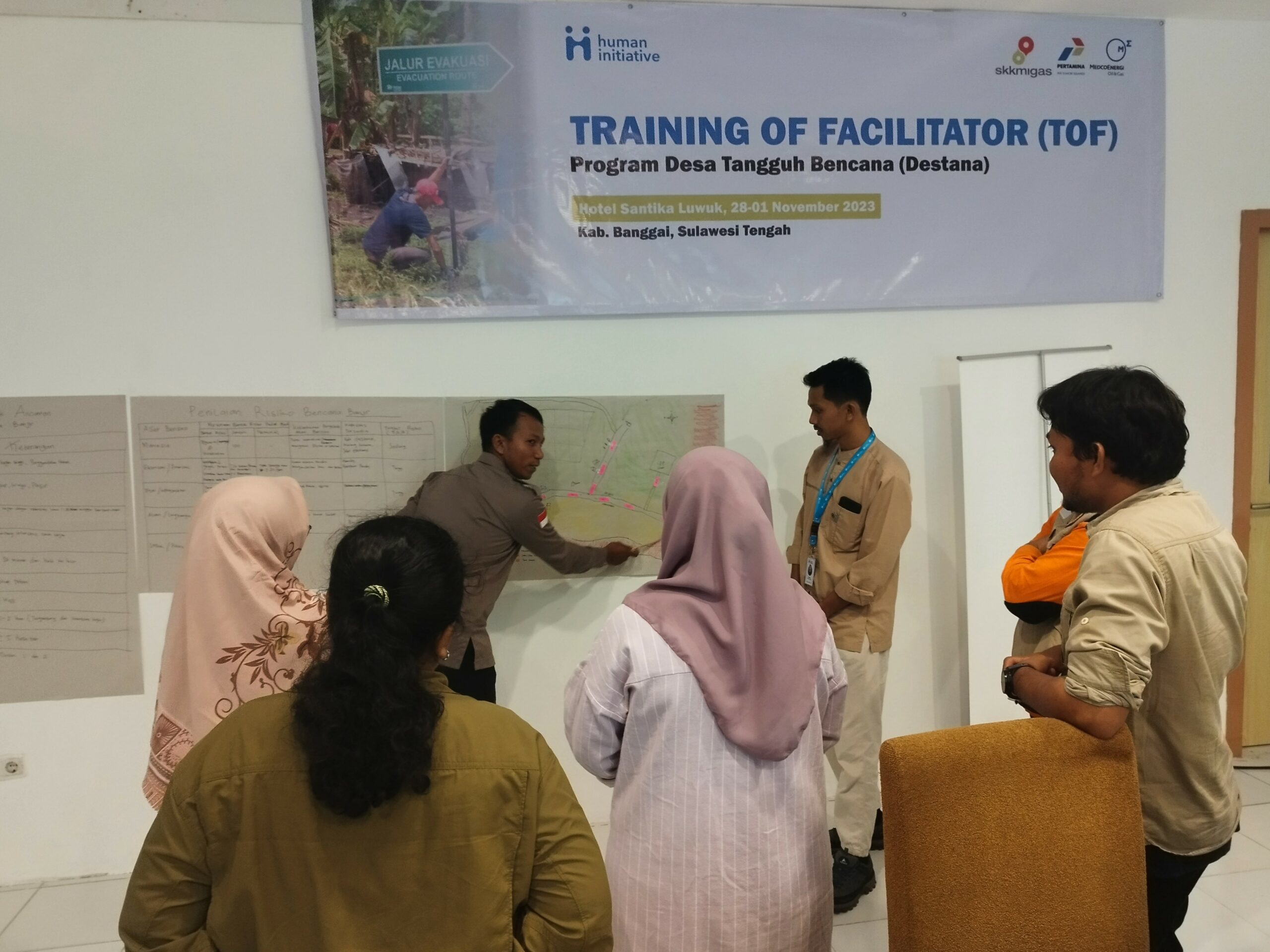 To Enhance Disaster Preparedness, Human Initiative and JOB Tomori Conduct Disaster-Resilient Village Facilitator Training in Luwuk