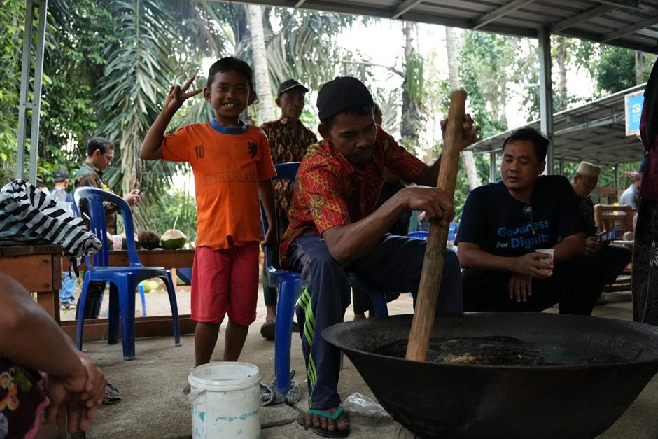 Haerul Warid: Mengubah Masa Depan Desa Kekait dengan Gula Semut
