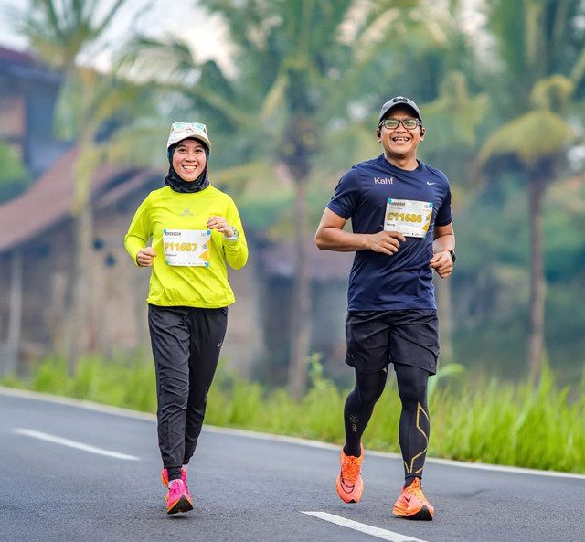 Kisah Sepasang Pelari Indonesia: Kolaborasi Sportif Untuk Anak dan Pendidikan Indonesia