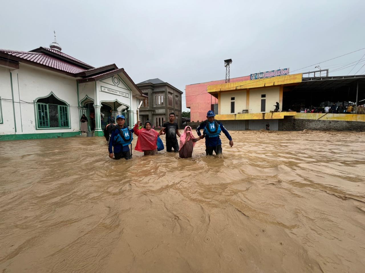 Situation Report #2: Aceh Floods – Evacuations Ongoing